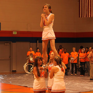 Cheerleading squad practices for season