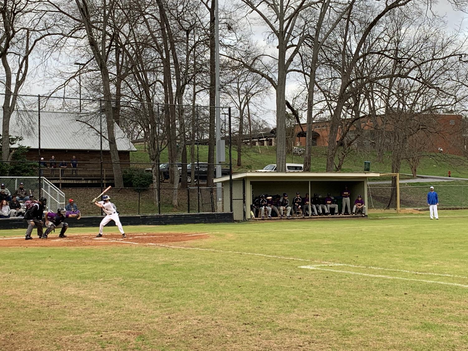 Dawgs baseball opens the season with a win – SPOTLIGHT